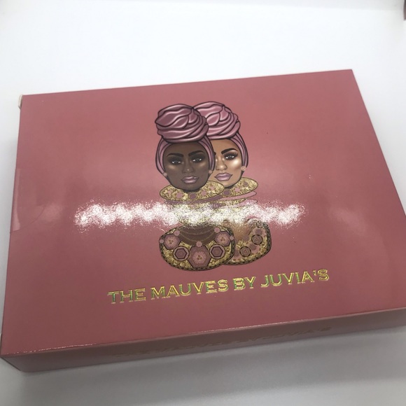 JUVIAS PLACE- THE MAUVES PALETTE BNIB - Picture 1 of 2
